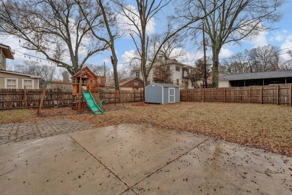 Exquisite Two-Story Home Located In Midtown Memphis Esterno foto